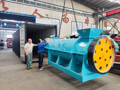 Organic Fertilizer Granulator Shipment 01
