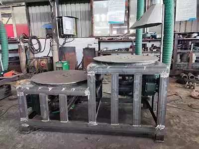 Throw round shaping machine