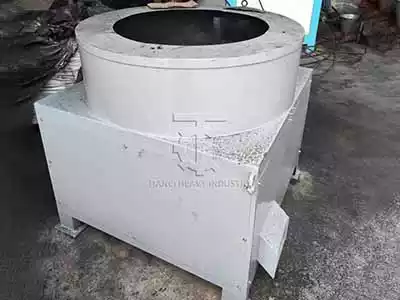 Throw round shaping machine