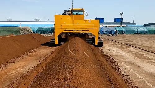 crawler type compost turner composting effect 01